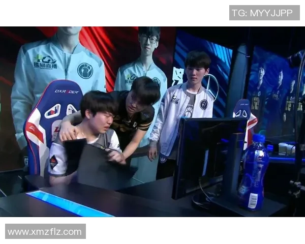 赛后复盘：RNG与IG在比赛中的团队配合与战术分析